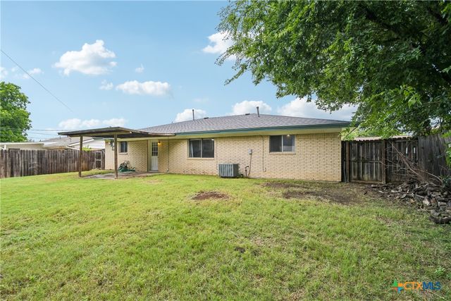 912 Edwards Street, Copperas Cove, TX 76522