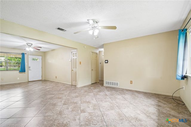 912 Edwards Street, Copperas Cove, TX 76522