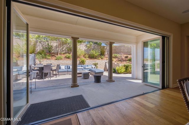 138 Mayflower Street, Thousand Oaks, CA 91360
