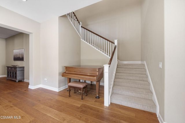 138 Mayflower Street, Thousand Oaks, CA 91360
