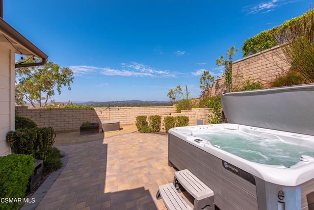 138 Mayflower Street, Thousand Oaks, CA 91360