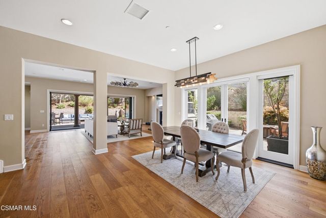 138 Mayflower Street, Thousand Oaks, CA 91360