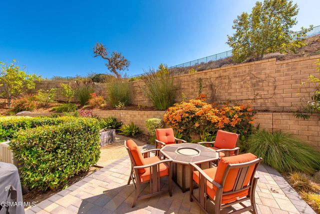 138 Mayflower Street, Thousand Oaks, CA 91360