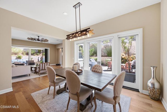138 Mayflower Street, Thousand Oaks, CA 91360