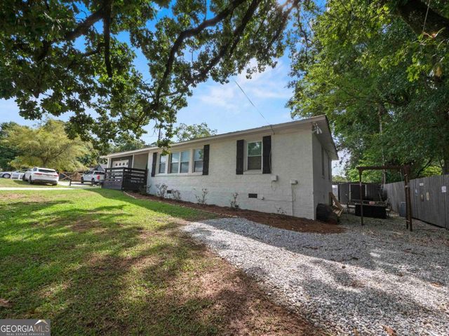 238 West Midland Avenue, Winder, GA 30680