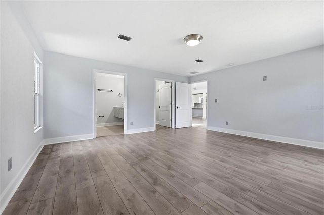 6840 NW 111TH LANE, Alachua, FL 32615