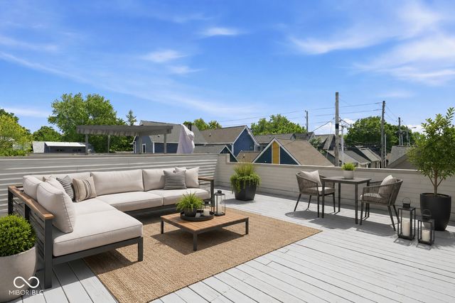 1111 E 10th Street, Indianapolis, IN 46202