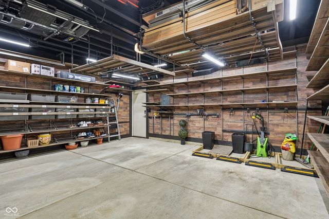 1111 E 10th Street, Indianapolis, IN 46202