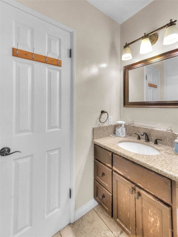 Image 36 of property listing at 564 N Armel, Covina, CA 91722