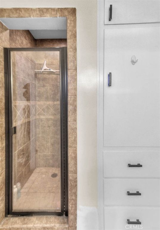 Image 38 of property listing at 564 N Armel, Covina, CA 91722