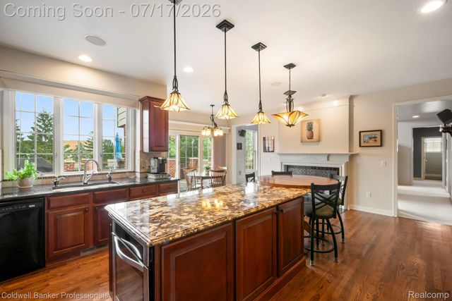 11460 Maple Valley Drive, Plymouth Charter Township, MI 48170