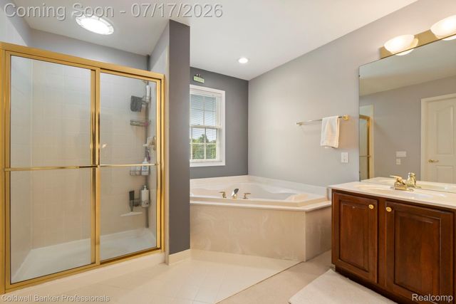 11460 Maple Valley Drive, Plymouth Charter Township, MI 48170