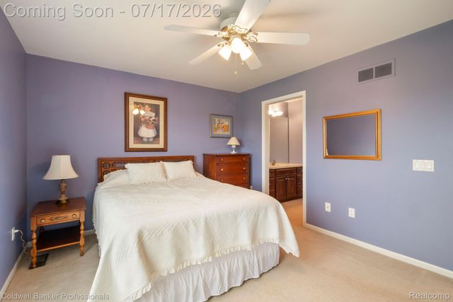 11460 Maple Valley Drive, Plymouth Charter Township, MI 48170