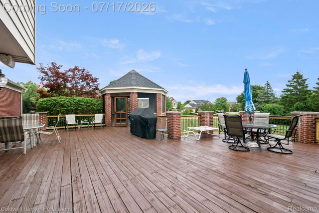 11460 Maple Valley Drive, Plymouth Charter Township, MI 48170