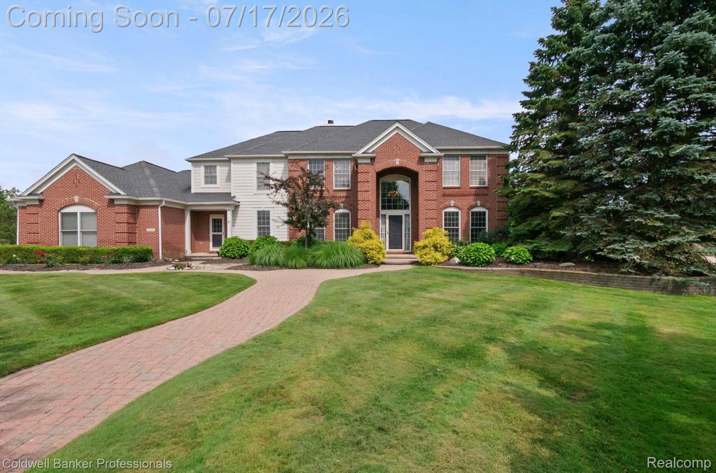 11460 Maple Valley Drive, Plymouth Charter Township, MI 48170
