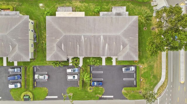 2530 Black Olive Boulevard 201, Delray Beach, FL 33445