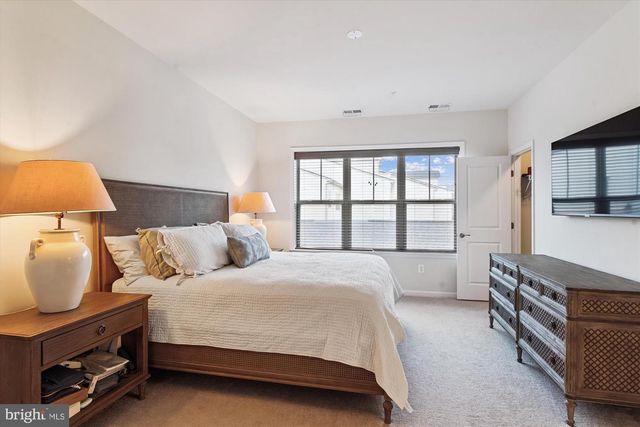 2548 ISLAND GROVE BLVD, Frederick, MD 21701