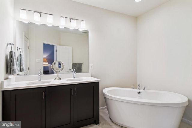 2548 ISLAND GROVE BLVD, Frederick, MD 21701