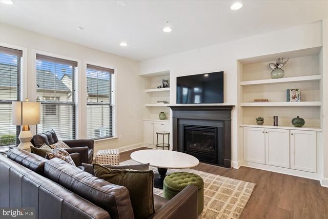 2548 ISLAND GROVE BLVD, Frederick, MD 21701