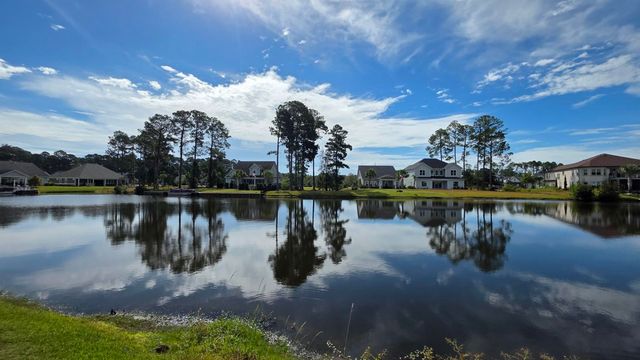 1817 Wood Stork Dr., Conway, SC 29526