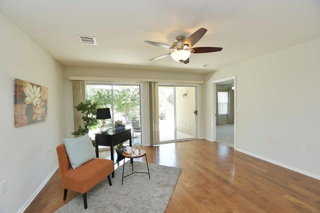 303 Salt Creek LN, Georgetown, TX 78633