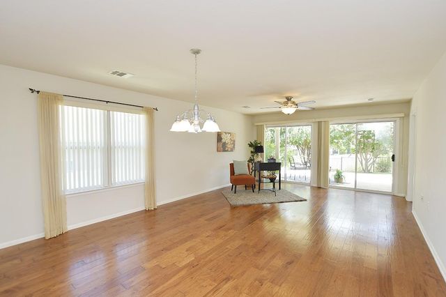 303 Salt Creek LN, Georgetown, TX 78633