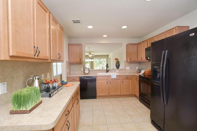 303 Salt Creek LN, Georgetown, TX 78633