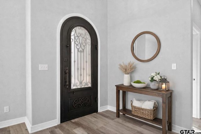 105 Maxine St, Mineola, TX 75773