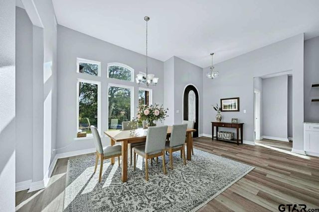 105 Maxine St, Mineola, TX 75773