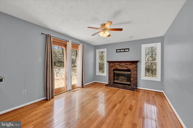 9318 HINES ESTATES DR, Parkville, MD 21234