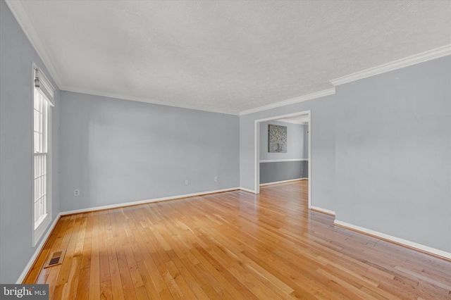 9318 HINES ESTATES DR, Parkville, MD 21234