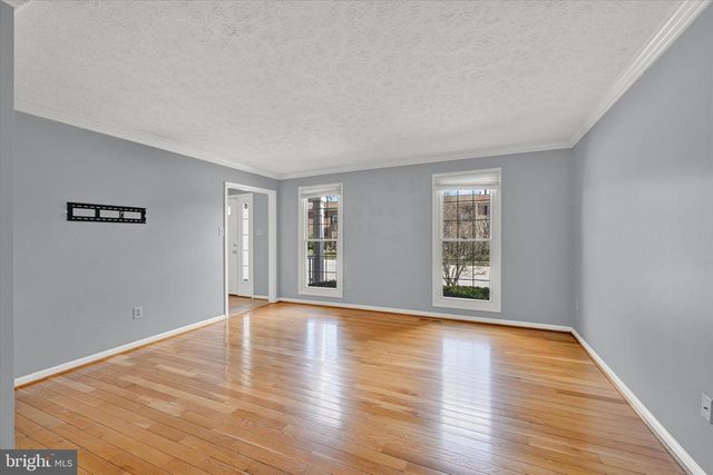 9318 HINES ESTATES DR, Parkville, MD 21234