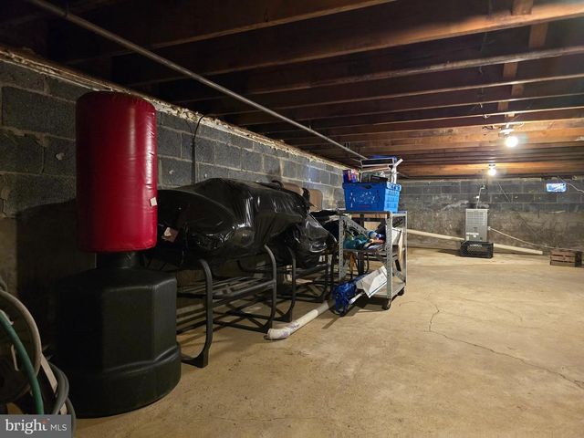 5915 LEXINGTON AVE, Pennsauken, NJ 08109