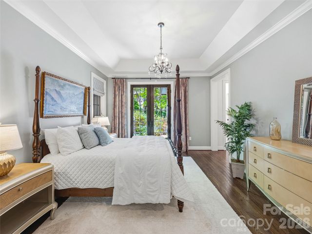 732 Streamside Drive, Arden, NC 28704
