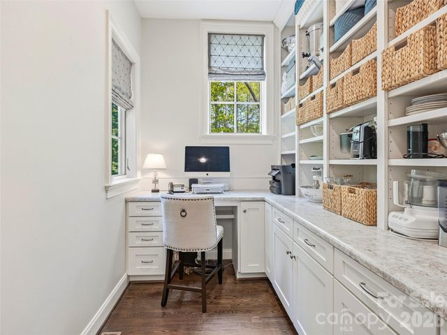 732 Streamside Drive, Arden, NC 28704