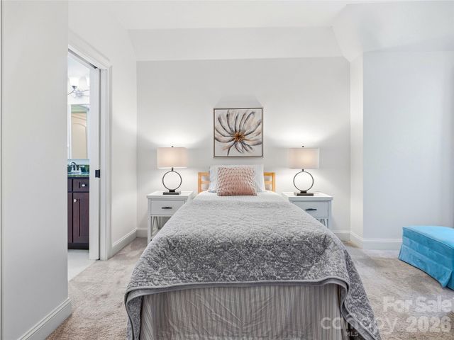 732 Streamside Drive, Arden, NC 28704