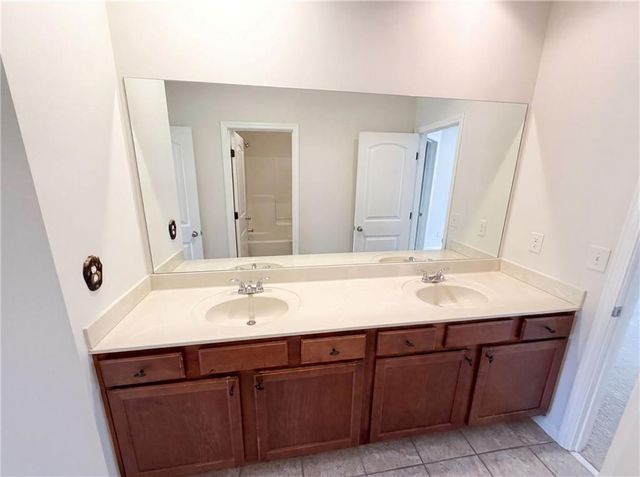 1481 Azalea Brook Drive, Lawrenceville, GA 30043