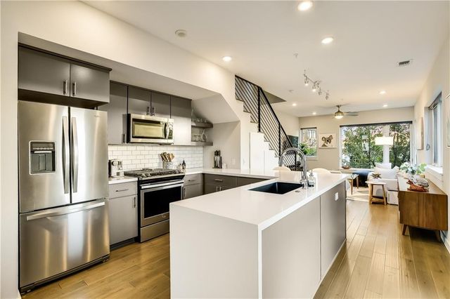 2002 E 7th ST 201, Austin, TX 78702