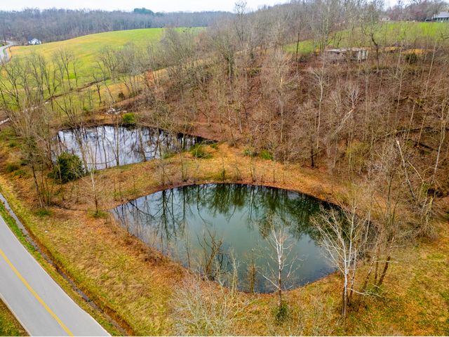 1500 Old Gallatin Rd, Portland, TN 37148