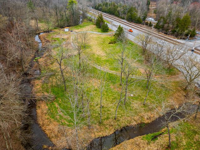 1500 Old Gallatin Rd, Portland, TN 37148
