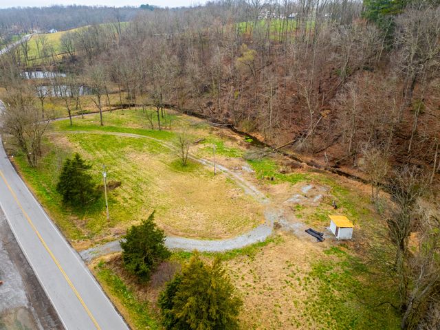 1500 Old Gallatin Rd, Portland, TN 37148