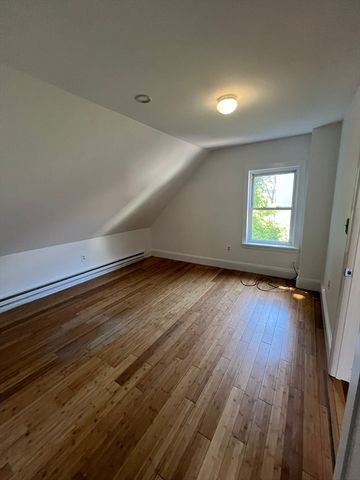 9 Lander Avenue 3, Lynn, MA 01902