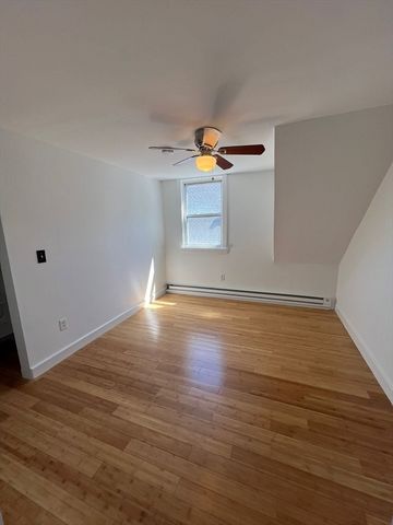 9 Lander Avenue 3, Lynn, MA 01902
