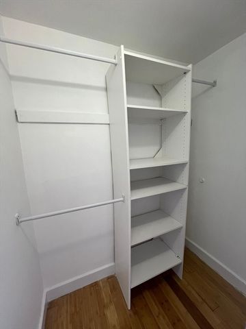 9 Lander Avenue 3, Lynn, MA 01902