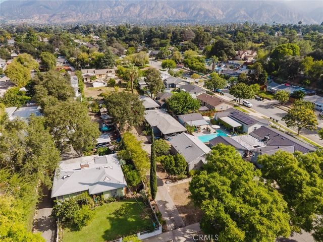 237 Del Monte Street, Pasadena, CA 91103