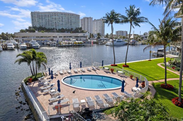 140 NE 28th 604, Pompano Beach, FL 33062