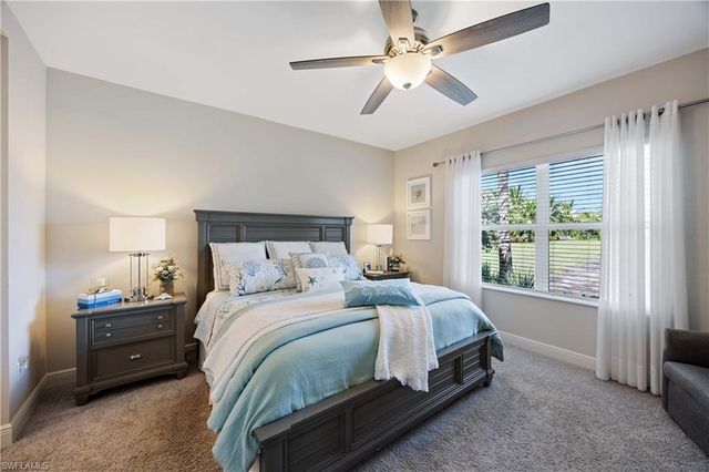 2322 Marquesa CIR, Naples, FL 34112