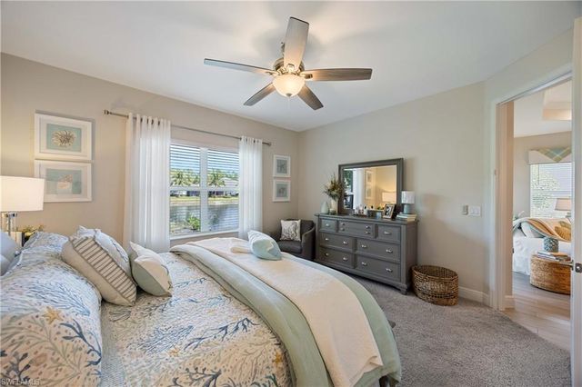 2322 Marquesa CIR, Naples, FL 34112