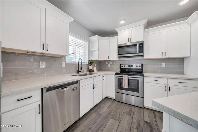 7226 N 23RD Avenue, Phoenix, AZ 85021