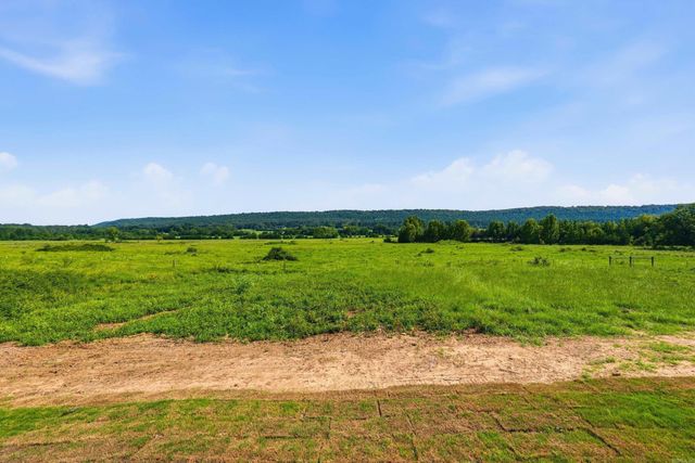 252 Castleberry Road, Greenbrier, AR 72058